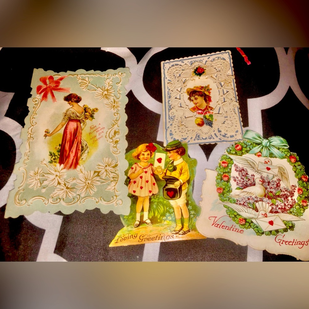 VERY VINTAGE VALENTINES EPHEMERA